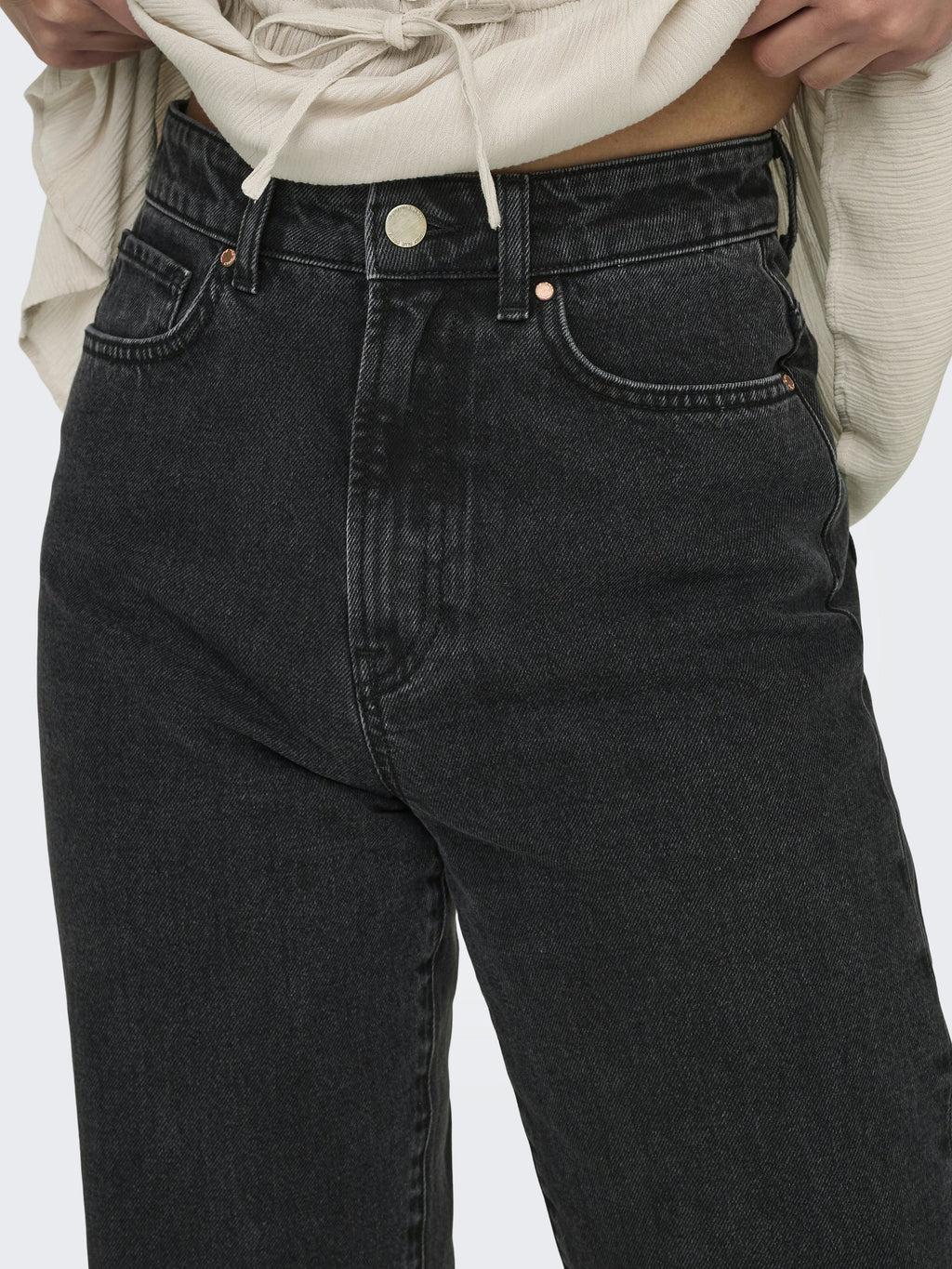 Straight fit ONLSILJE High waist Media 7