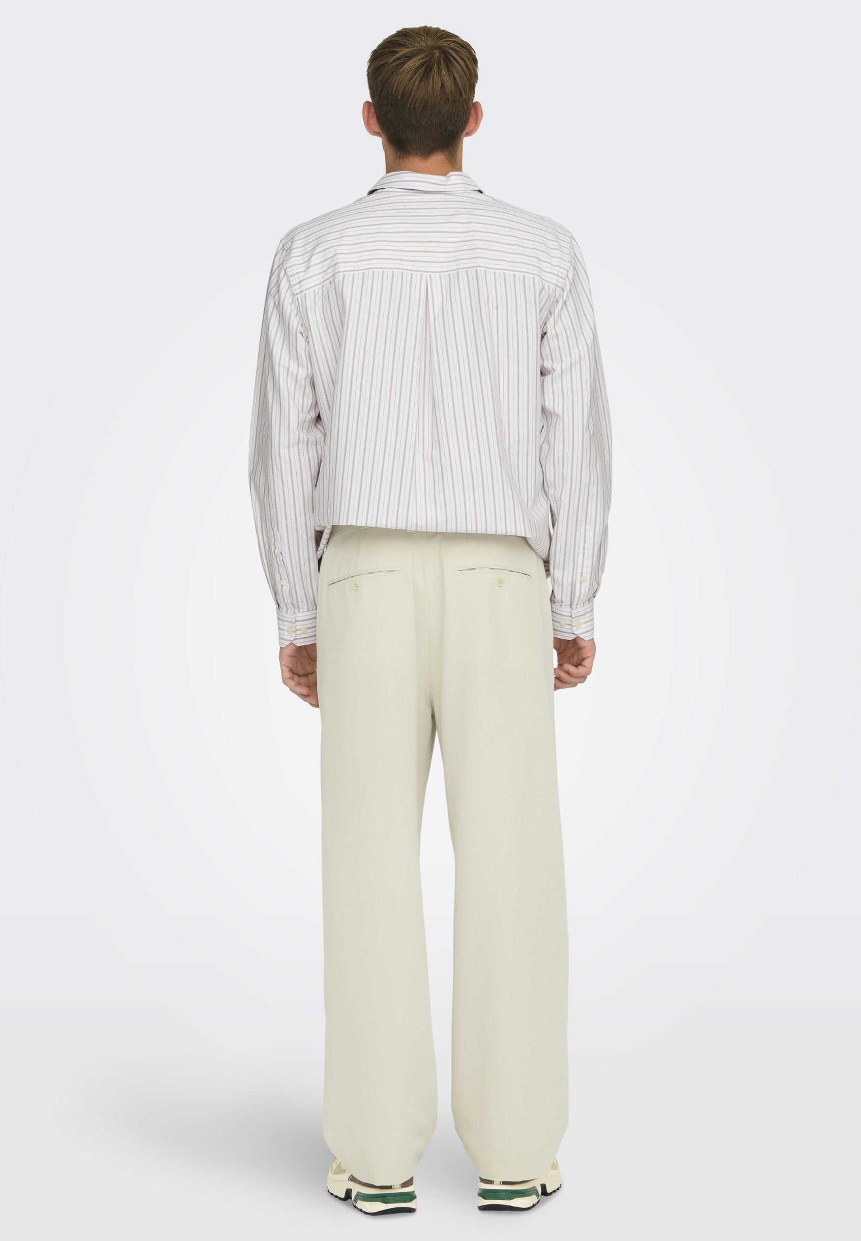 Tailored ONSBOB-LE Tailored Media 3