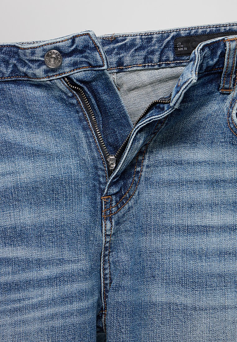 Armani Exchange Jeans Slim Fit Media 6