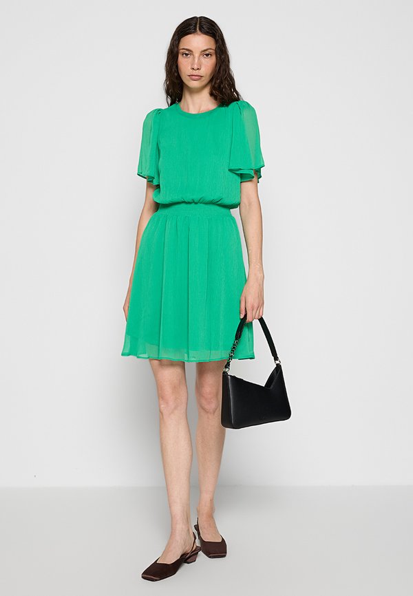 DKNY