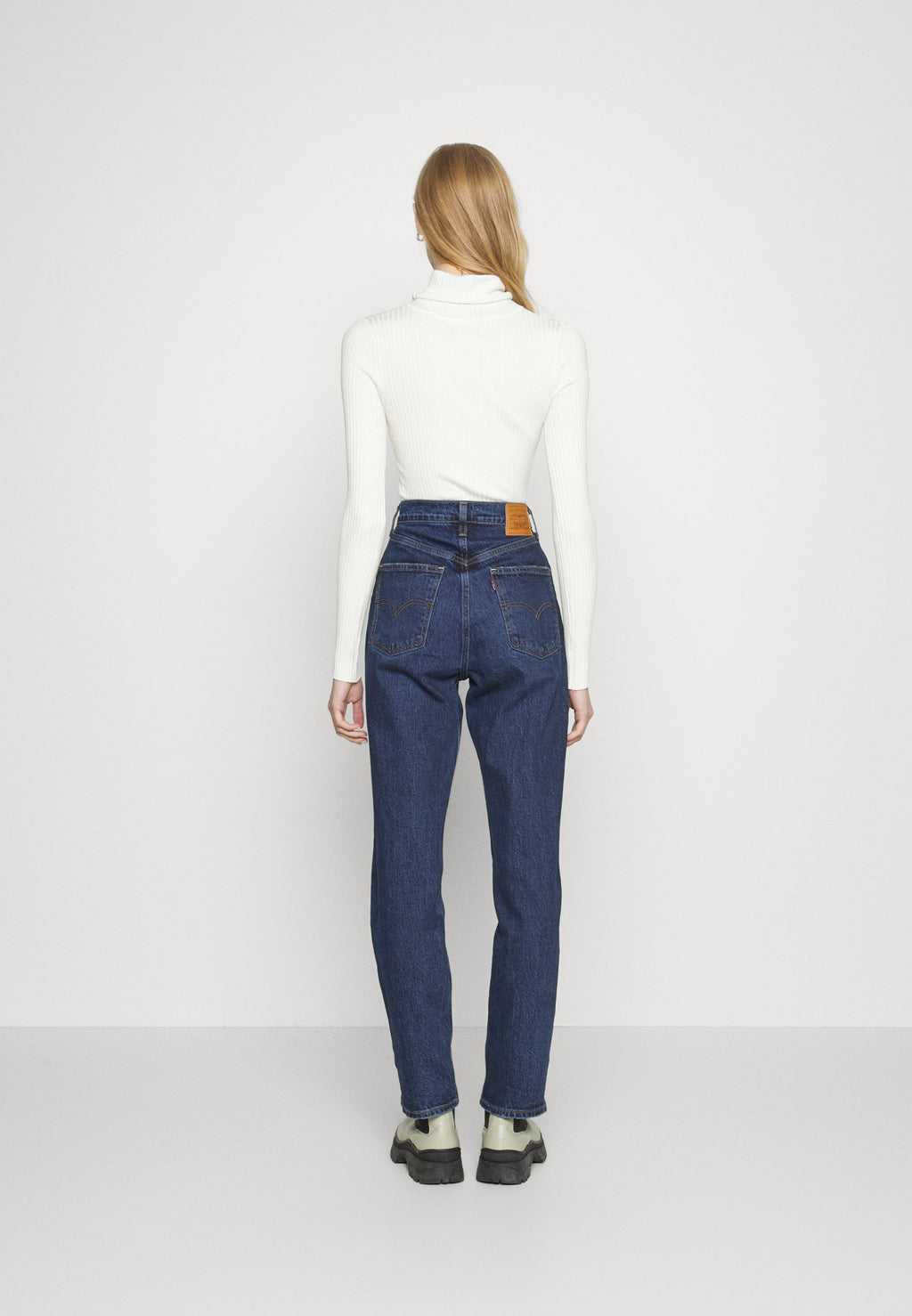 Levi's® 70S HIGH SLIM STRAIGHT