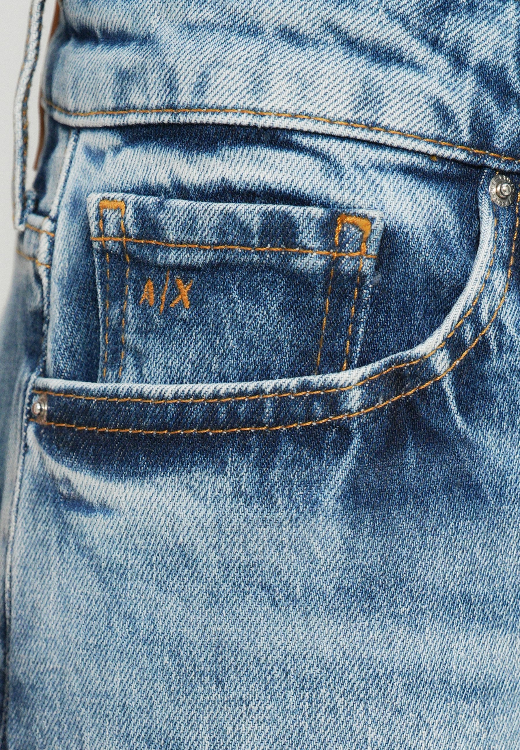 Armani Exchange Jeans Relaxed Fit Media 5