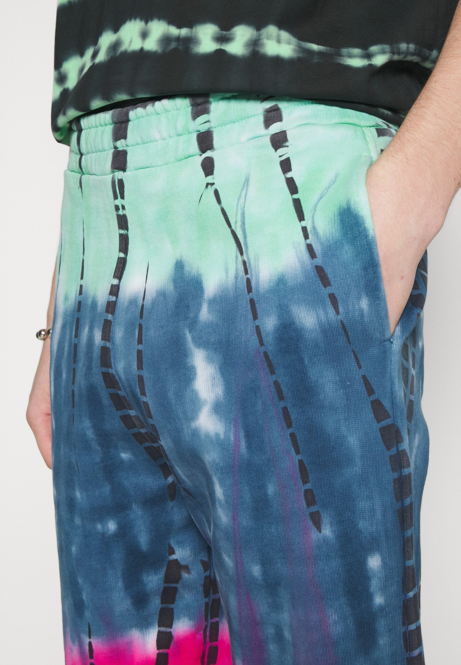 AGR TIE-DYE JOGGER UNISEX