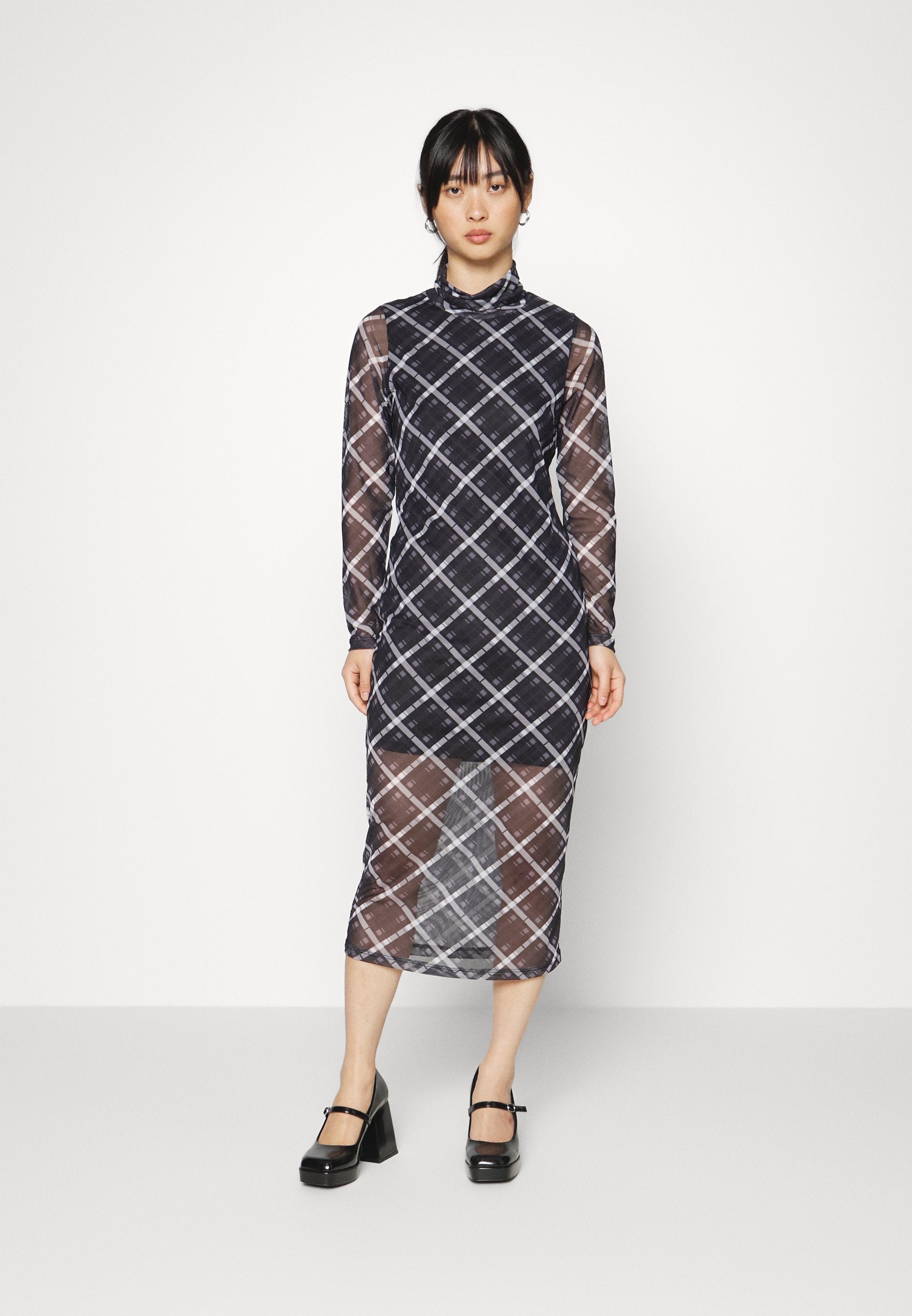 ONLFLOW MIDI DRESS Media 3