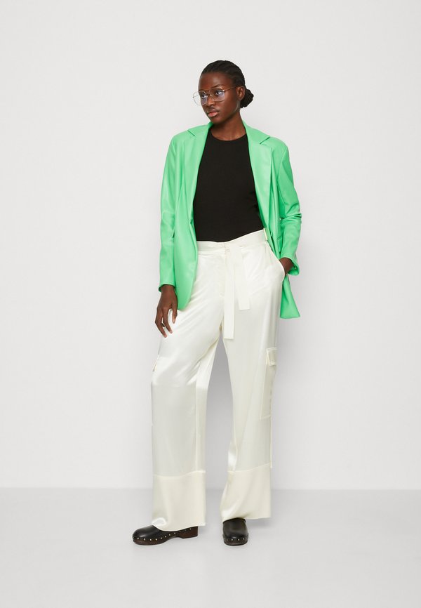 Calvin Klein NAIA SHINE WIDE LEG PANT
