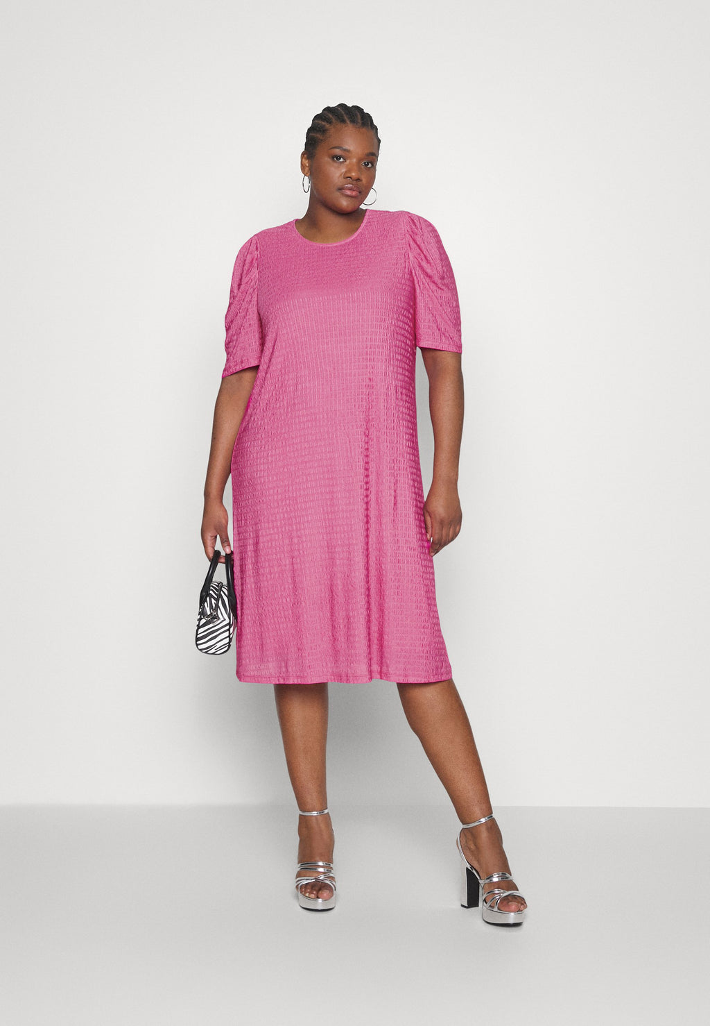 EVOKED VILA VINATALIA MIDI DRESS