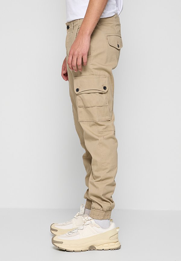 Jack & Jones JWHPAUL JJWARNER
