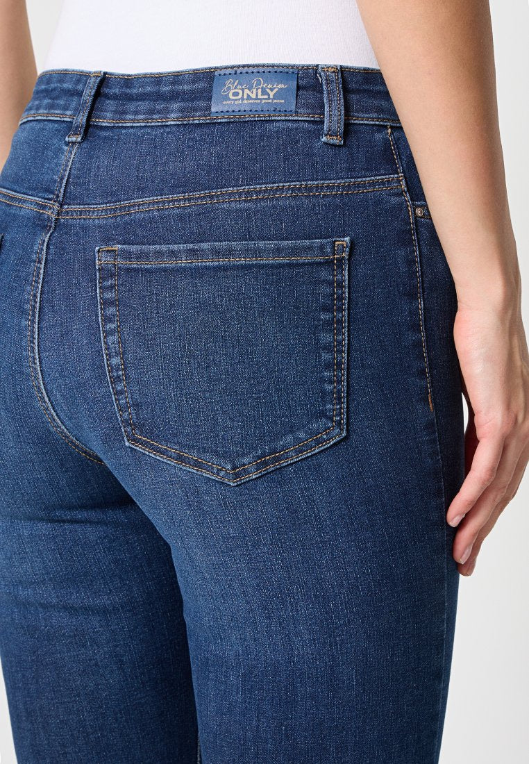 Slim fit ONLLOUIE Mid waist Media 6