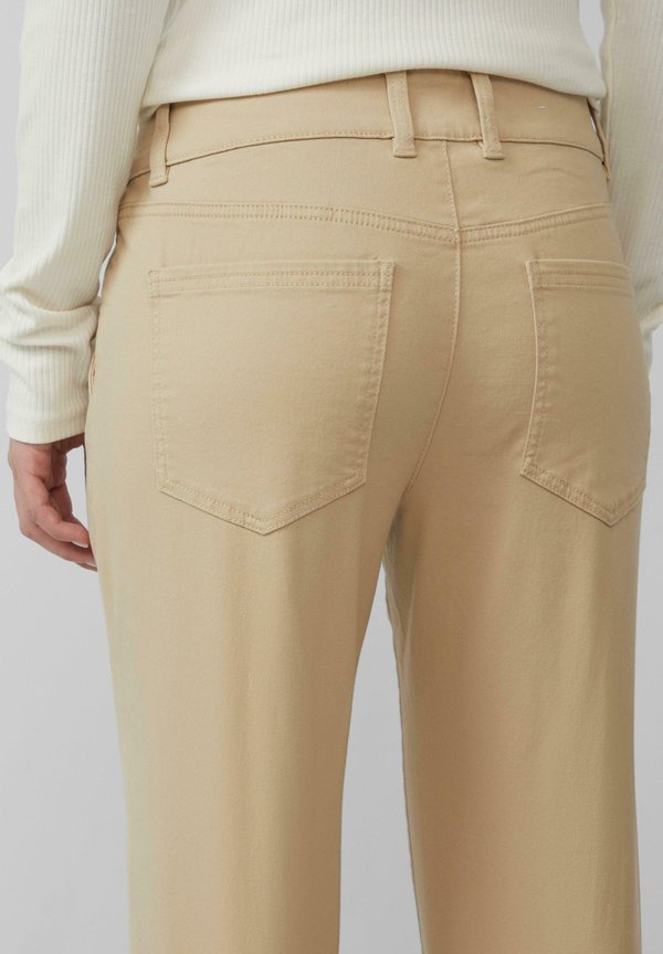 QS AUS STRETCH