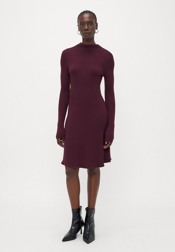 Vero Moda Tall VMNANCY SKATER DRESS  - Jumper dress - winetasting