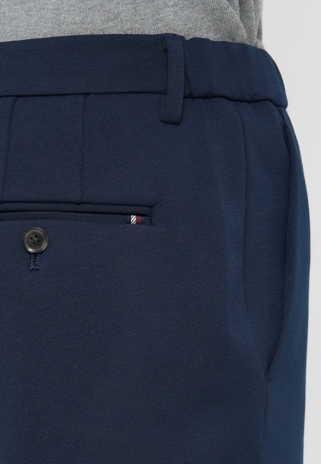 PERFORMANCE SMART CASUAL STRAIGHT LEG TROUSERS Media 6