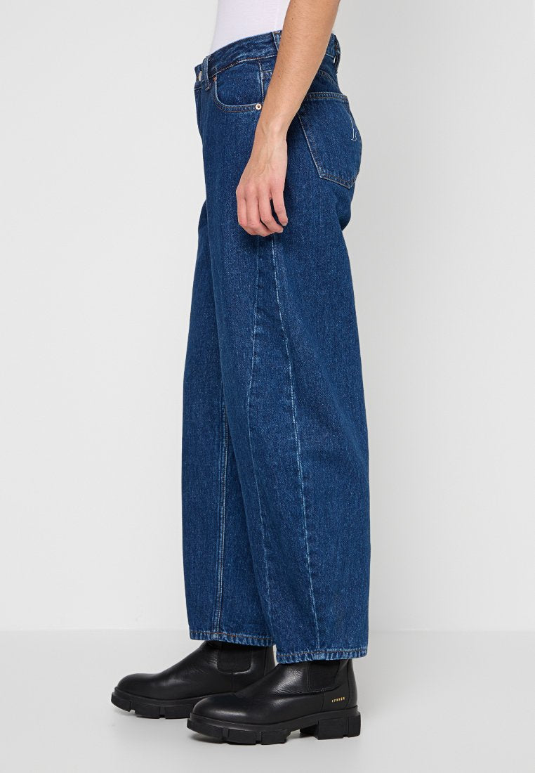 Dr.Denim NANCI