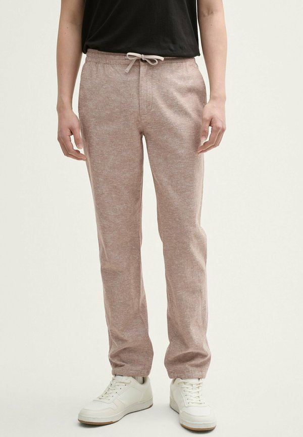 TOM TAILOR REGULAR - Trousers - mocha brown chambray