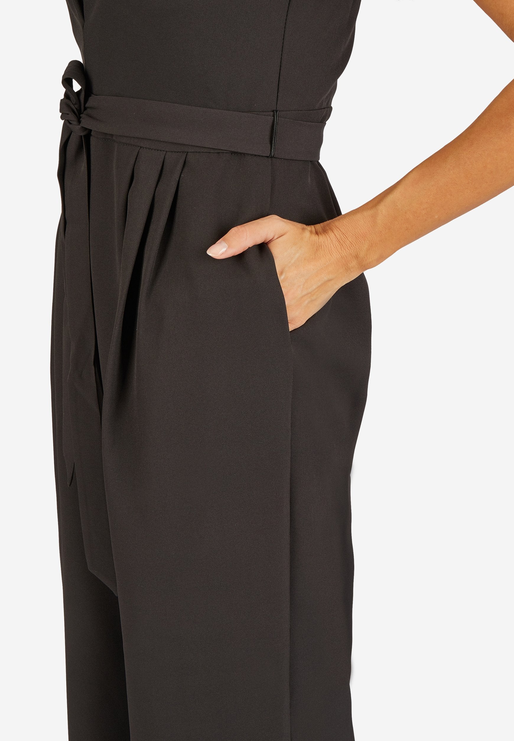 KLEO OVERALL MIT MARLENESCHHNITT