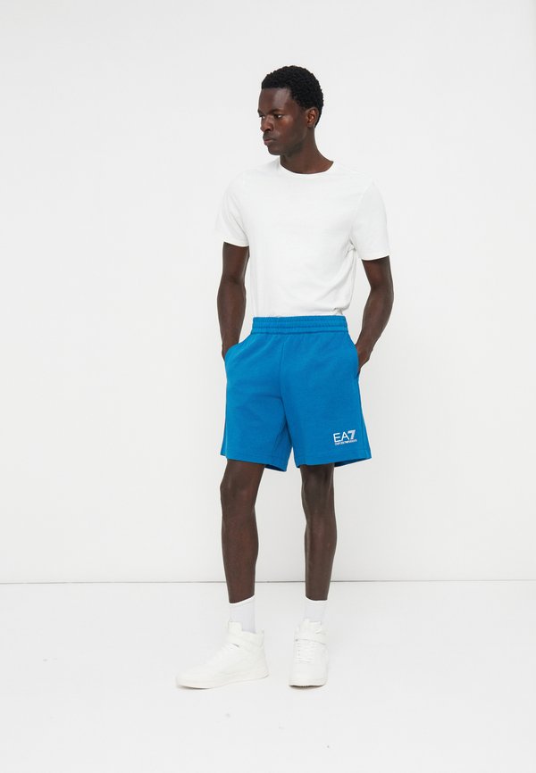 EA7 Emporio Armani