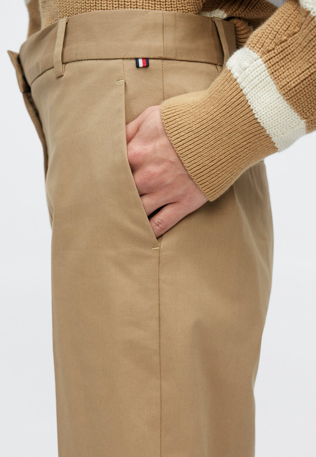 SLIM STRAIGHT Media 6