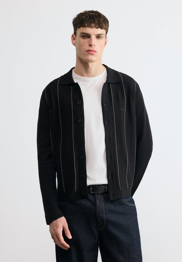 Mads Nørgaard CLASSY BRANDO