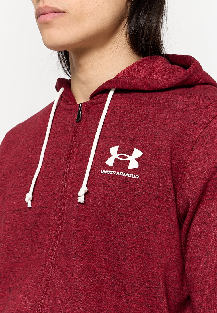 Under Armour RIVAL