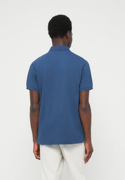 Hackett London