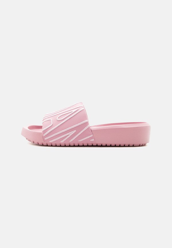 Jordan NOLA SLIDE