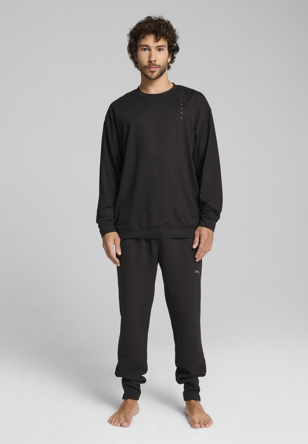 Puma STUDIO FOUNDATION CREWNECK