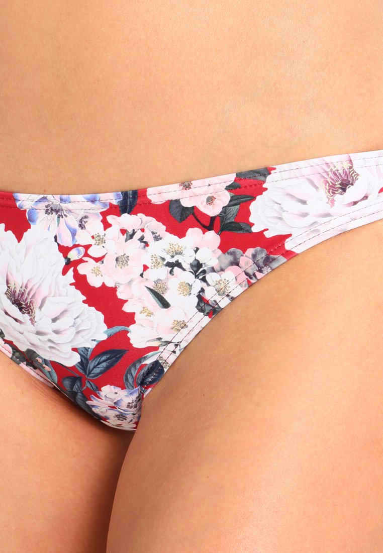 MINKPINK MARLENA FLORAL CHEEKY