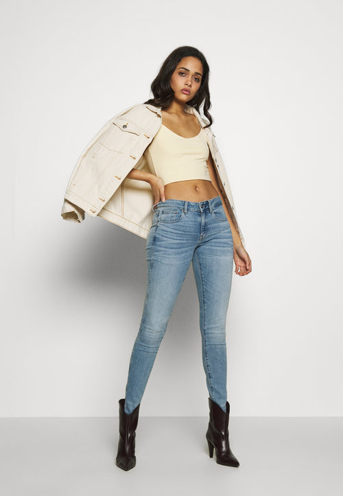 3301 MID SKINNY Media 2