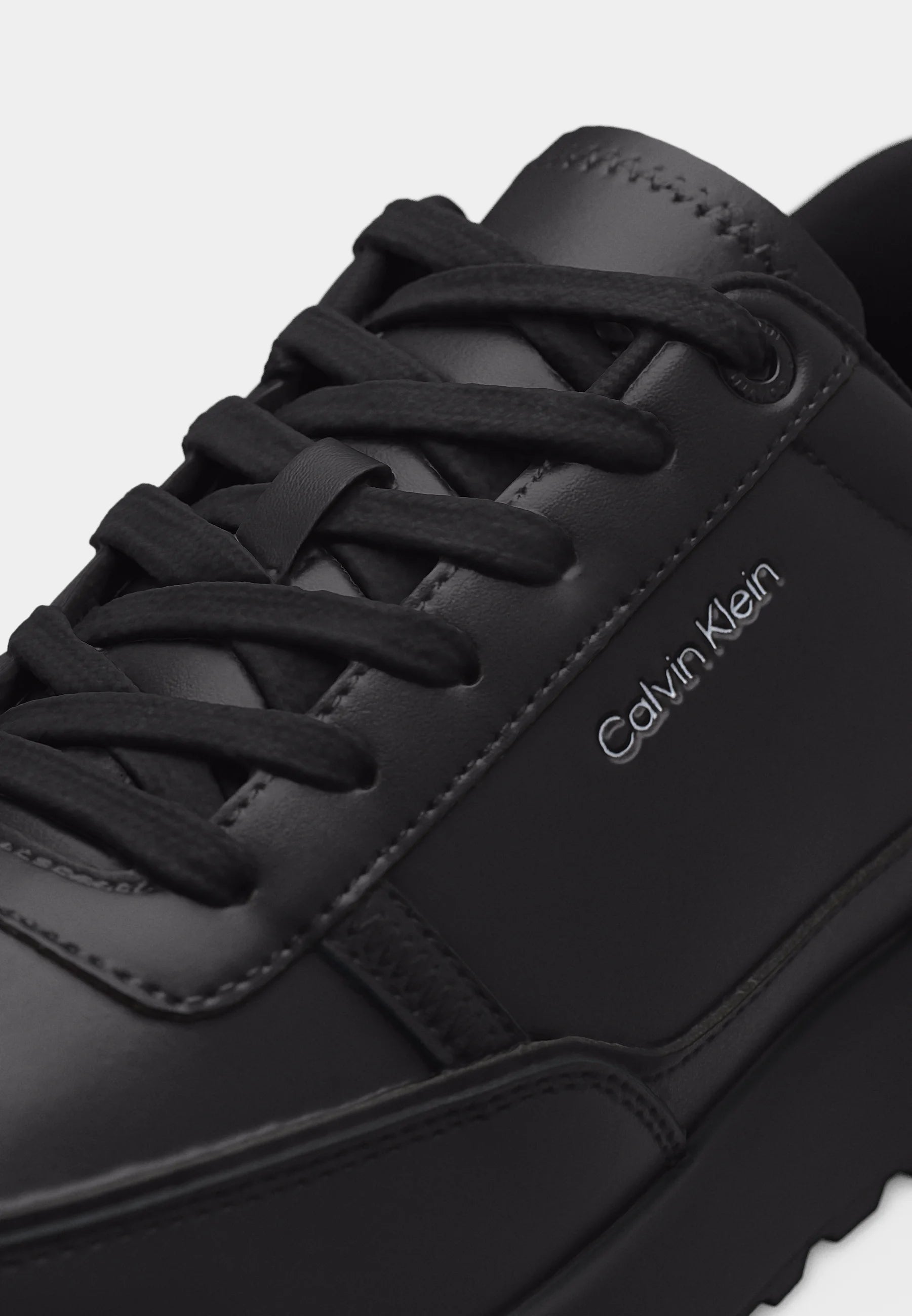 Calvin Klein CITY RUNNER LACEUP - Trainers - triple black