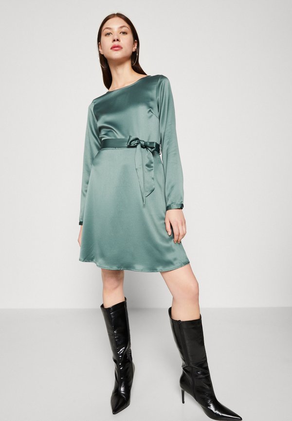 Vero Moda VMMERLE SHORT DRESS