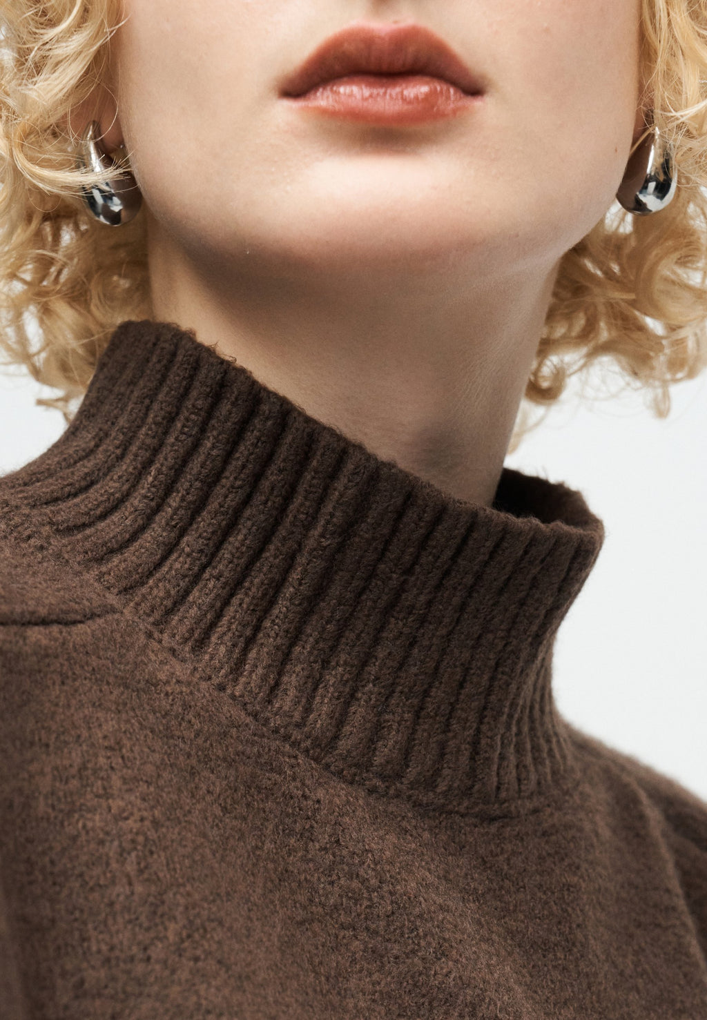 Abercrombie & Fitch MADELINE MOCKNECK