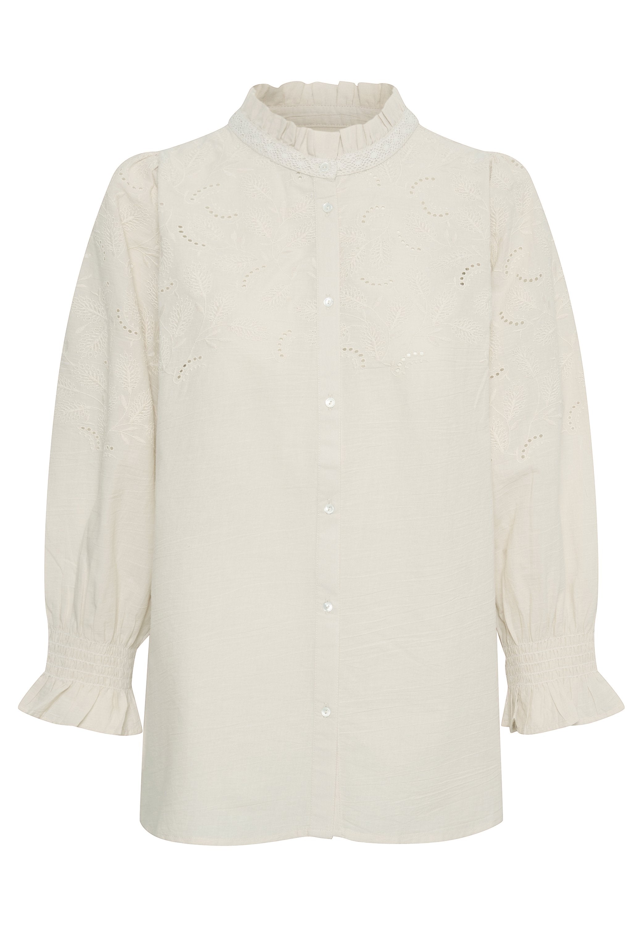 Helle beige Bluse mit langen Ärmeln, Rüschenkragen, Knopfleiste und bestickten Blattmustern. Puffärmel mit gerafften Manschetten.