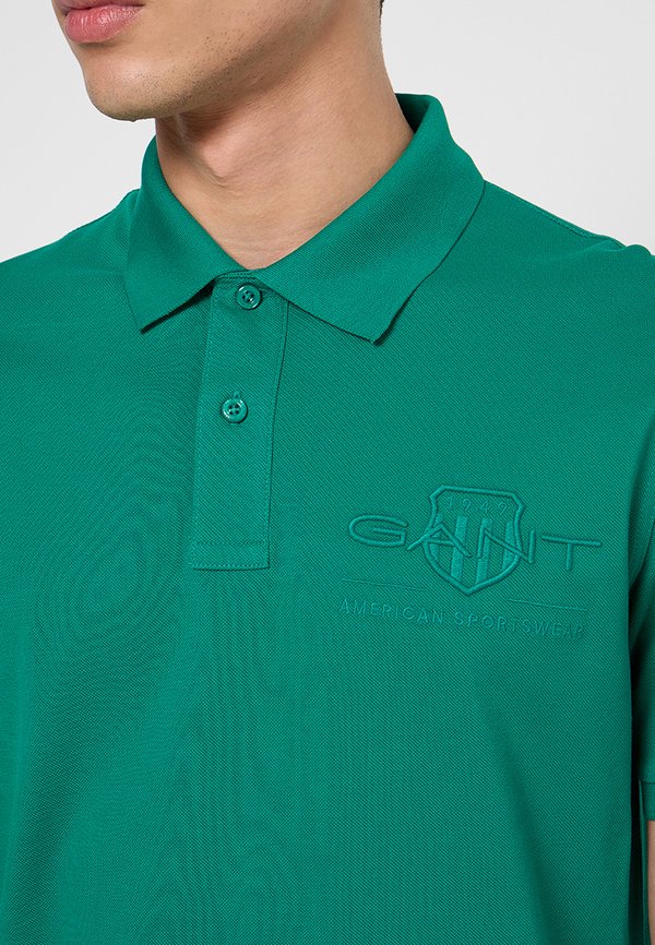 GANT REGULAR FIT