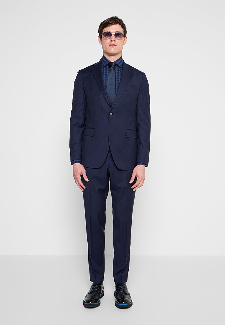 Michael Kors SLIM FIT
