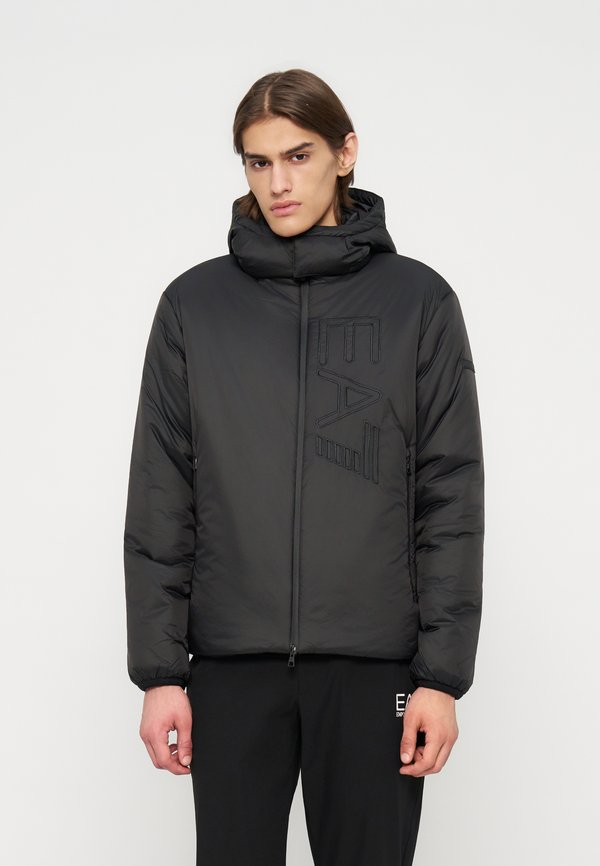 EA7 Emporio Armani