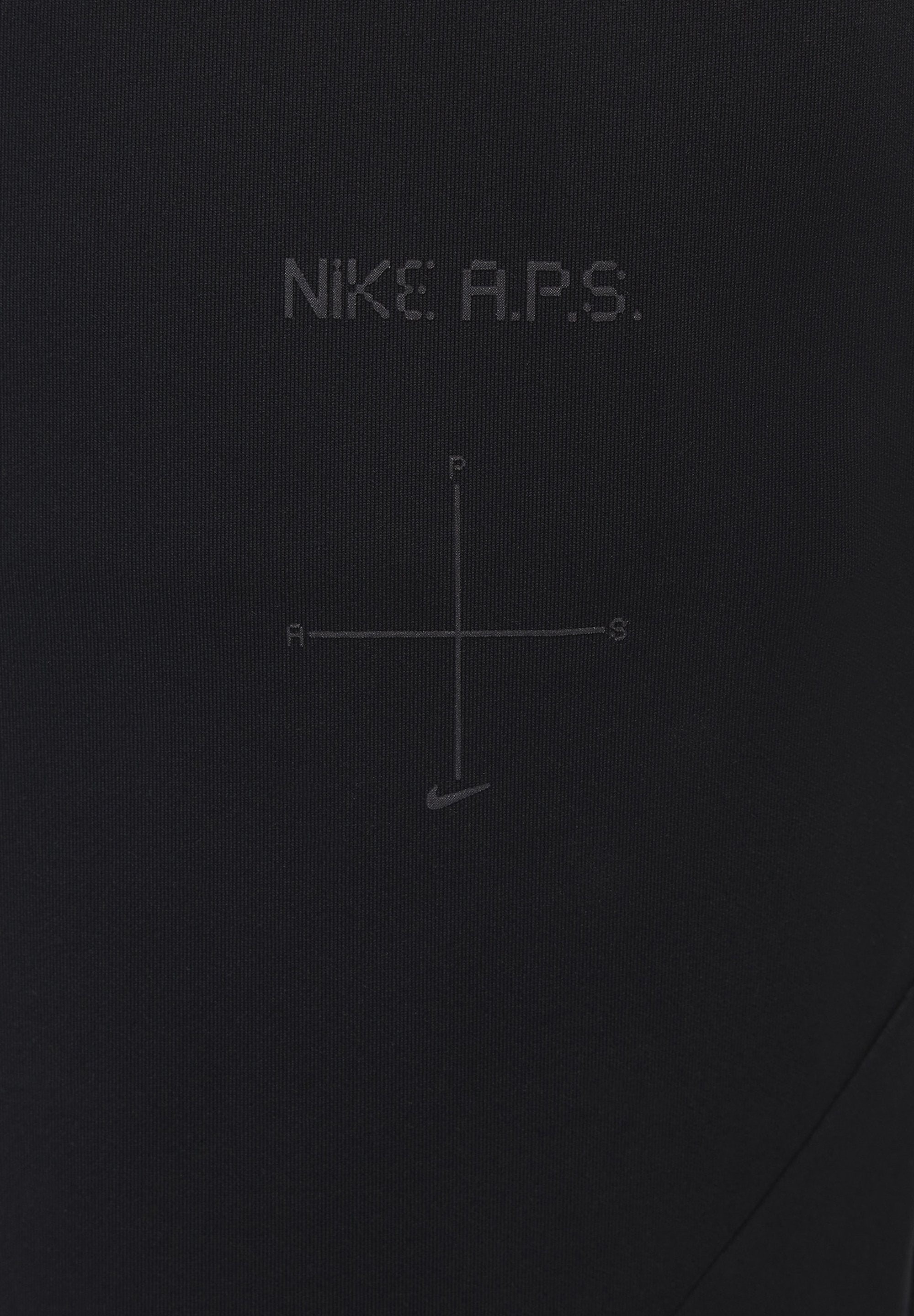 Nike Performance