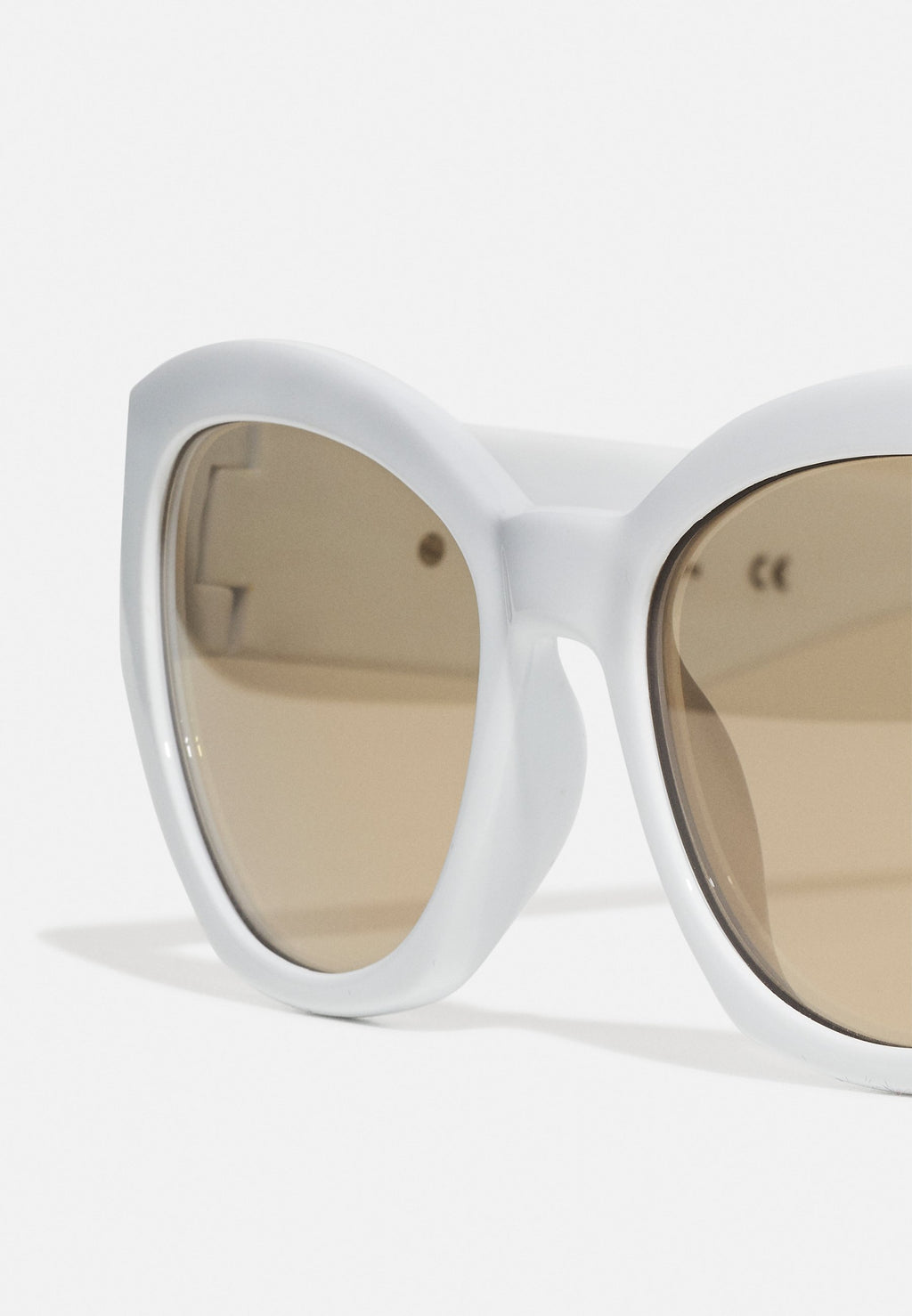 Calvin Klein Jeans Sonnenbrille Media 3