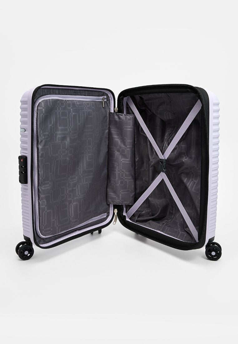 American Tourister SPINNER