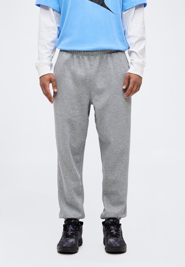 Puma FUNDAMENTALS - Tracksuit bottoms - medium gray heather