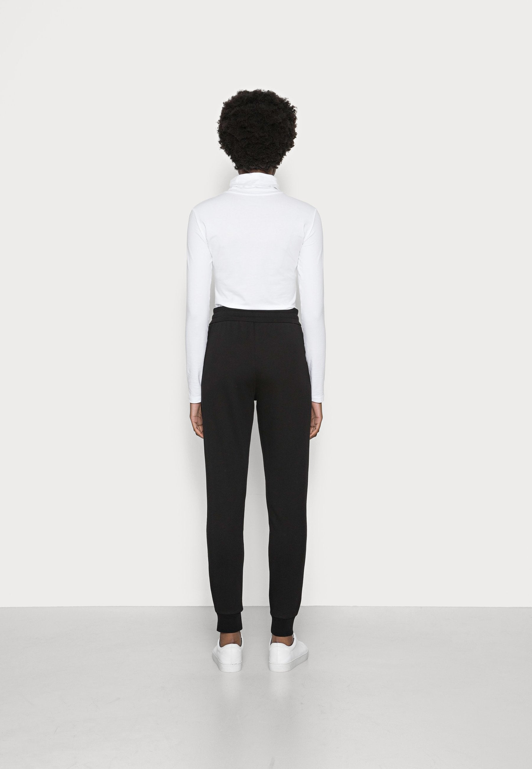 TROUSER ICON Media 4