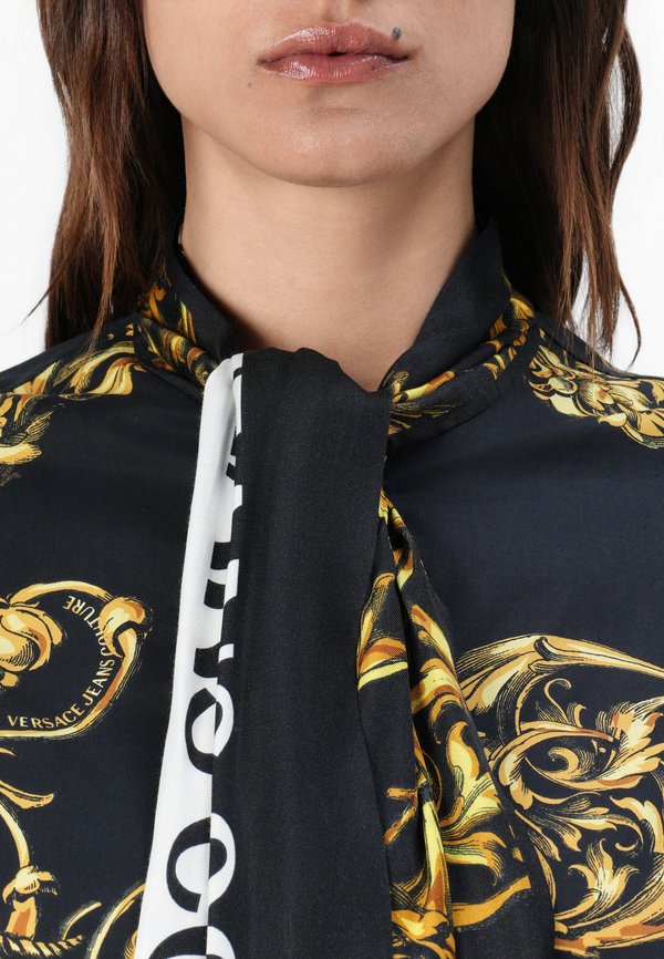 Versace Jeans Couture