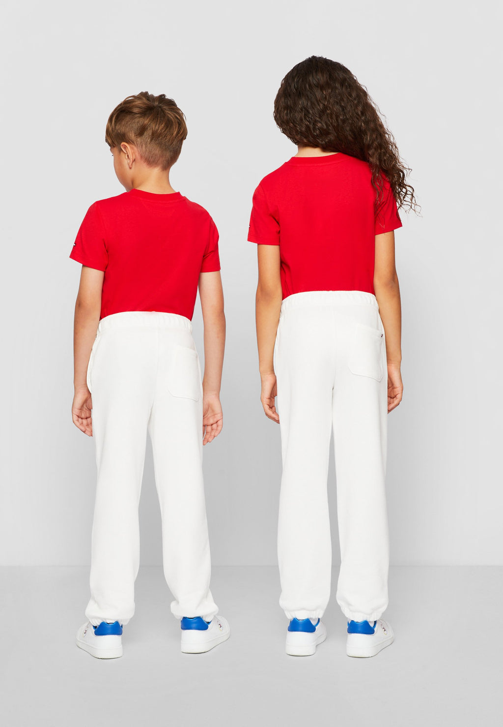 EXCLUSIVE UNISEX HILFIGER TEAM Media 5