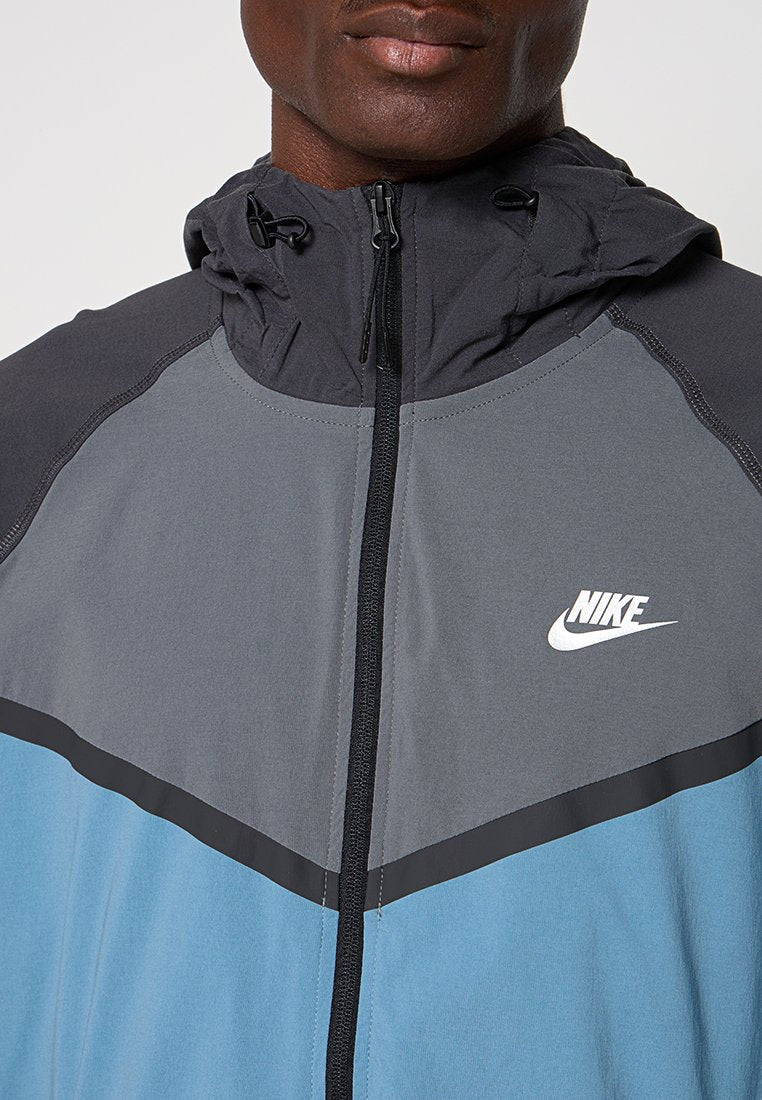 Nike Sportswear