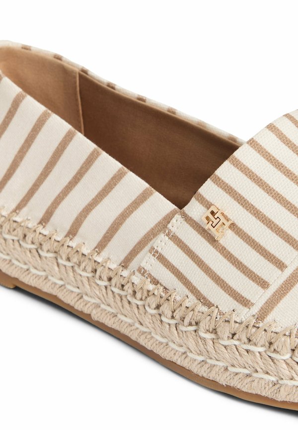 Tommy Hilfiger  STRIPE TH MONOGRAM PLATFORM