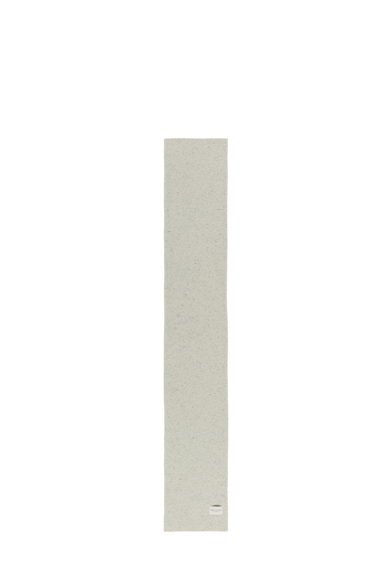 Hellgrauer, strukturierter Stoffläufer mit schmaler Form. Enthält ein kleines Etikett an einem Ende. Eignet sich für den Einsatz auf Tischplatten.