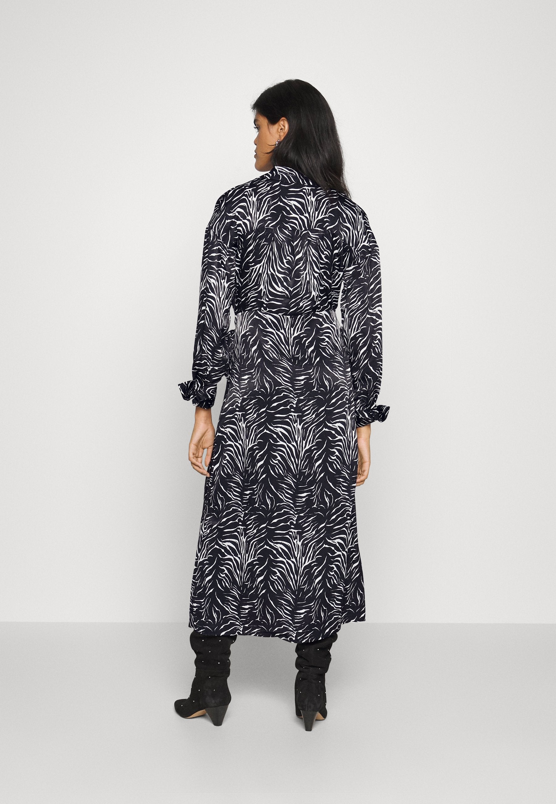 ONLY ONLMILLE MIDI DRESS