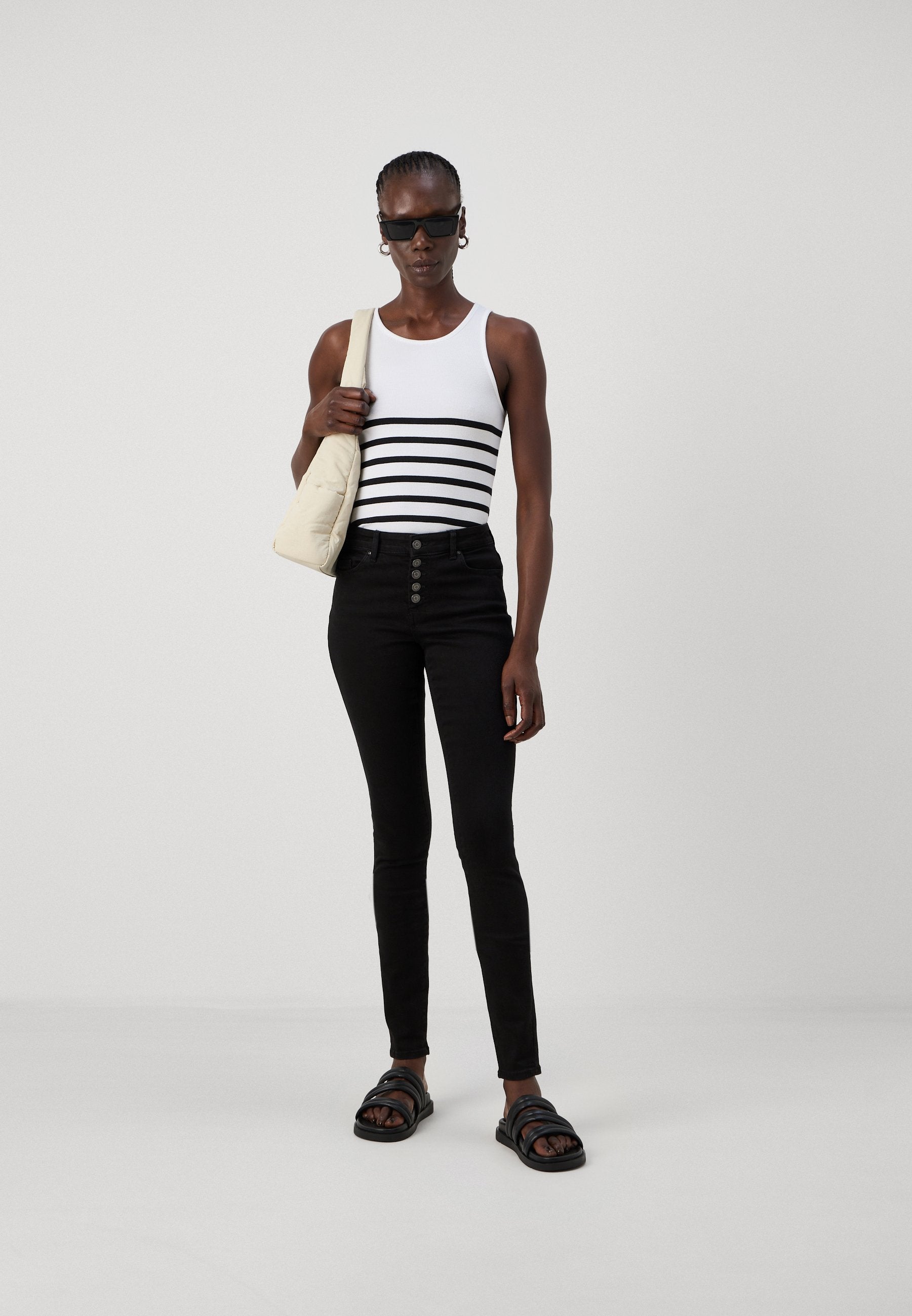 Skinny fit ONLHUSH Mid waist Media 2