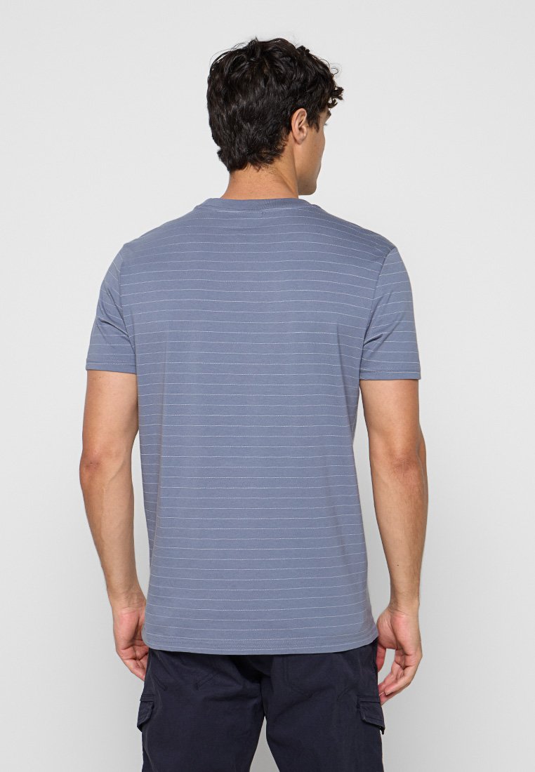 NO EXCESS T-Shirt print Media 2
