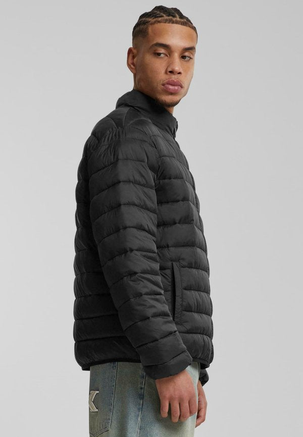 Karl Kani  PATCH PUFFER
