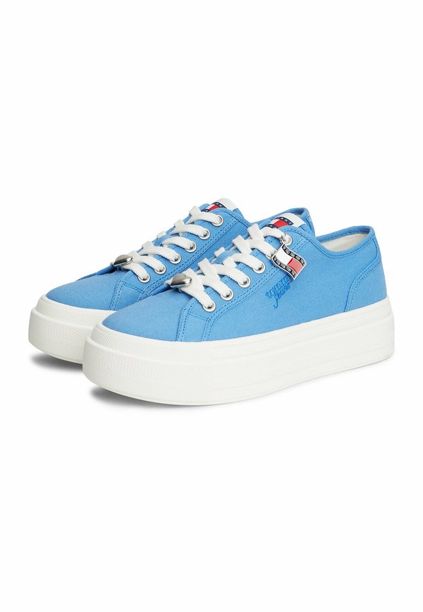 Tommy Jeans CANVAS PLATFORM TRAINERS WITH CHARMS