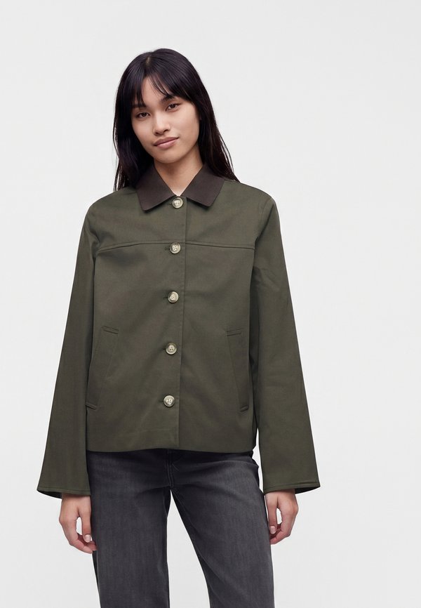 Vero Moda VMCHELSEAPOPPY SHORT JACKET NOOS - Summer jacket - forest night